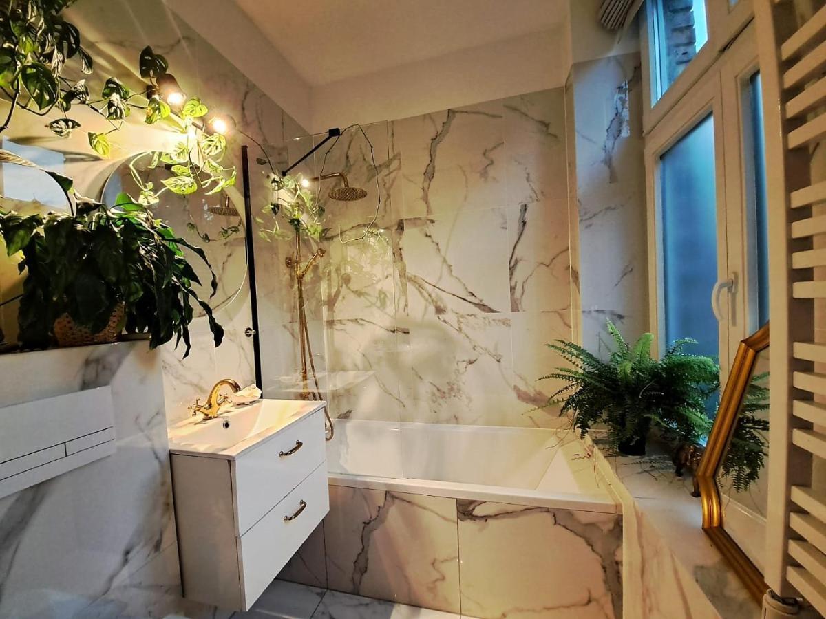 Bohema Apartement With Private Parking Torun Exterior photo
