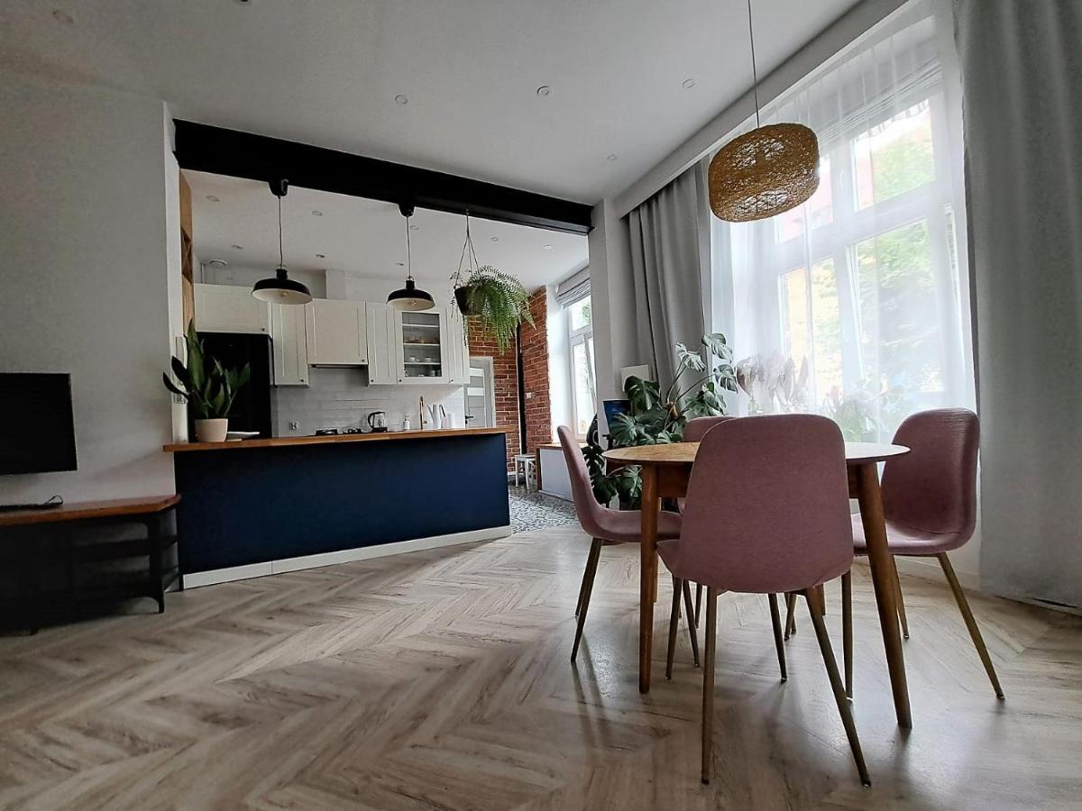 Bohema Apartement With Private Parking Torun Exterior photo