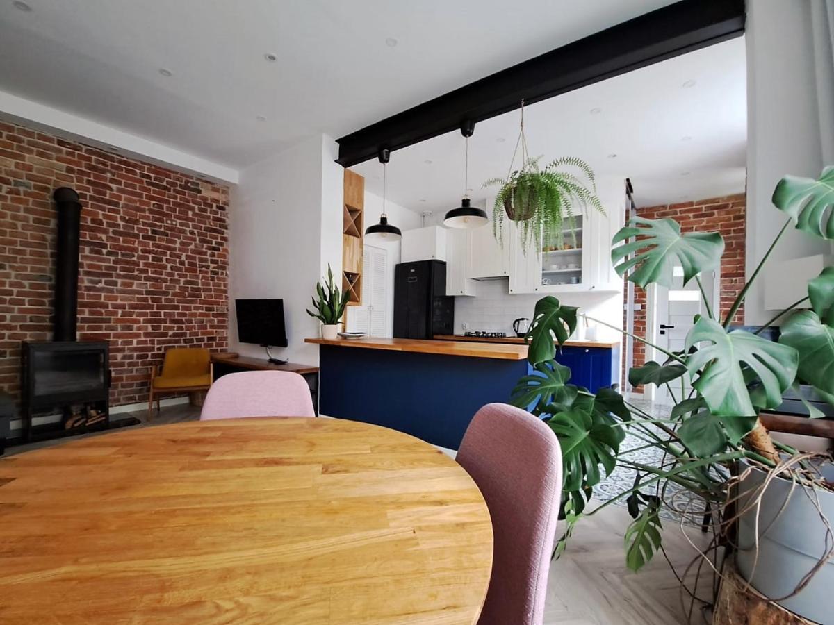 Bohema Apartement With Private Parking Torun Exterior photo